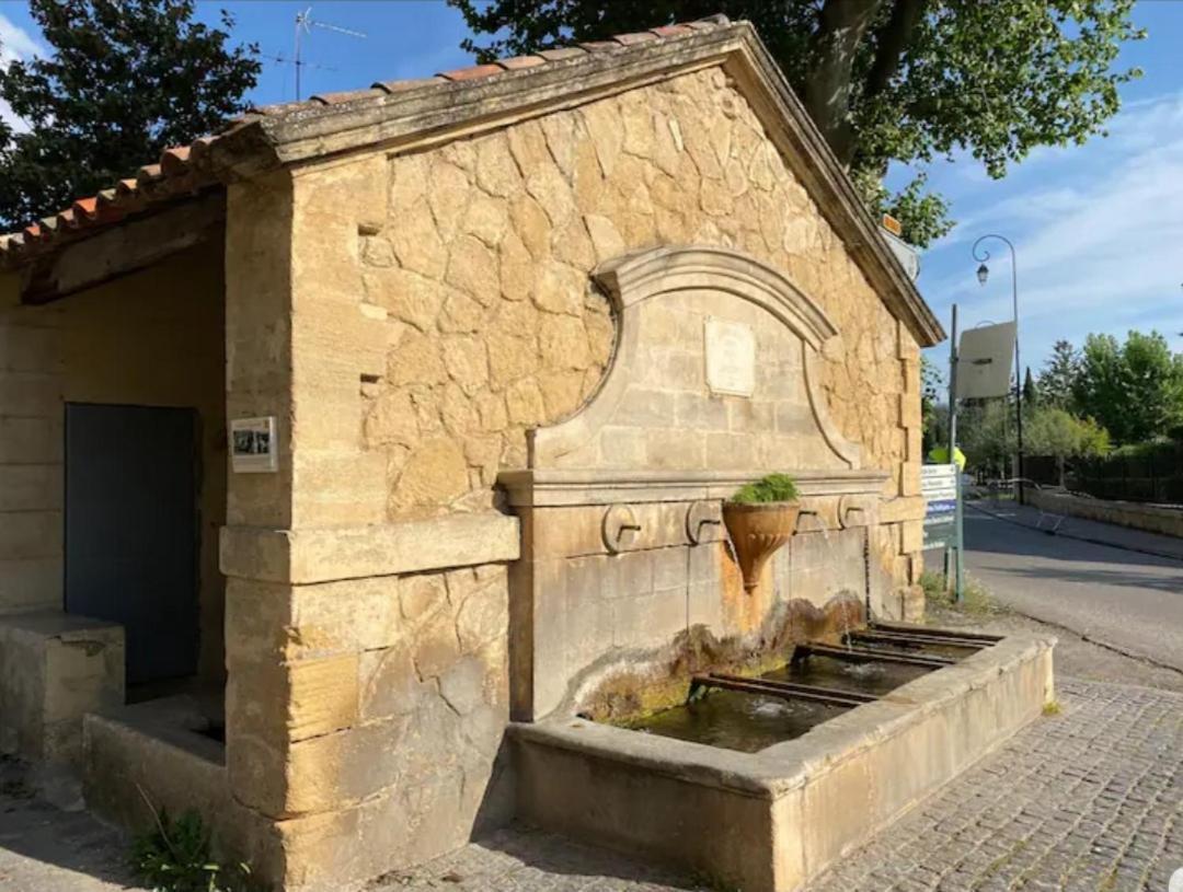 Bastide De L'Oliveraie Avec Jacuzzi Jouques Kültér fotó